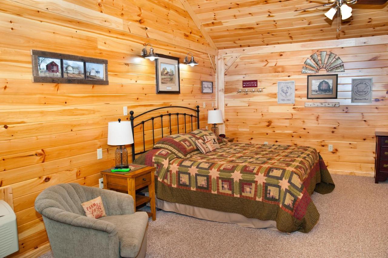7Cs Lodging Flintstone Extérieur photo